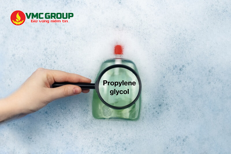 Propylene glycol có dạng lỏng không màu