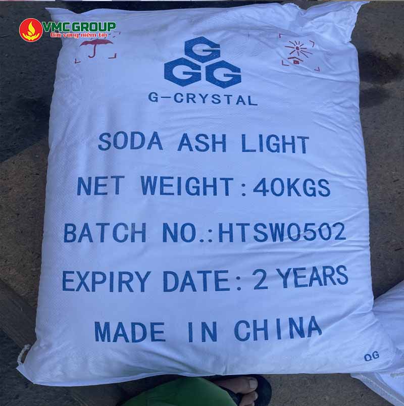 Soda ash light giúp điều chỉnh độ pH cho nước hồ bơi