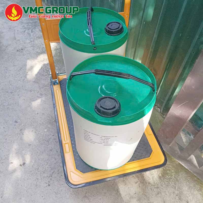 Địa chỉ mua tinh dầu sả chanh chất lượng cao- Hóa chất Việt Mỹ