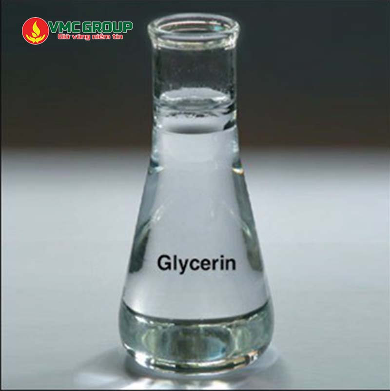 Glycerin có dạng lỏng không màu