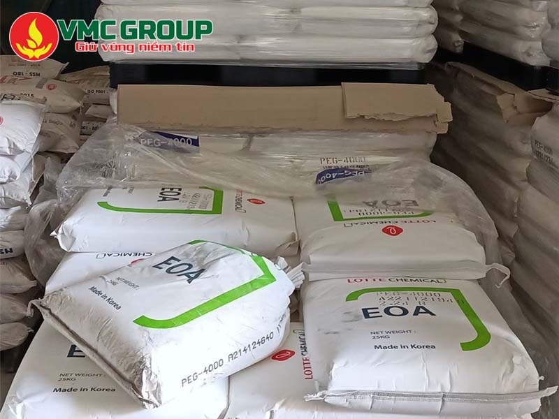 PEG-4000 trong mỹ phẩm có an toàn không? Lưu ý khi sử dụng