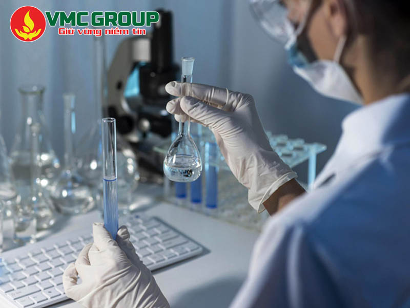 Ứng dụng của nước cất 1 lần trong phòng thí nghiệm